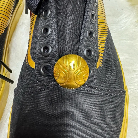 Harry Potter Golden Snitch  x VANS Old Skool Sneakers NEW - Picture 13 of 13